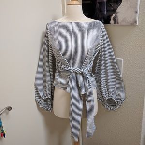 HP 👚🦋💖Black White Stripe Belted Bell-sleeve Top